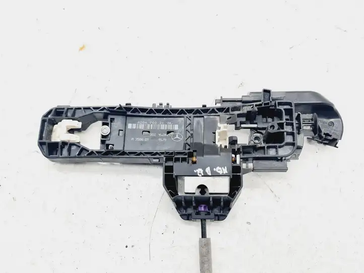 Mercedes-Benz B-class W246 (2011 - 2014) A2047602134 Крепление наружной ручки передней двери — фото 3