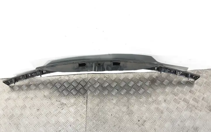 Jeep Grand Cherokee (2010 - 2021) Подсветка номера — фото 3