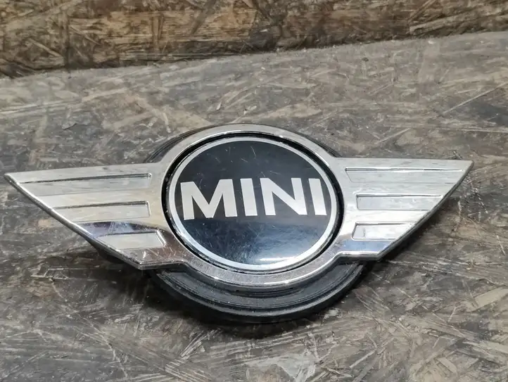 Mini Cooper Countryman R60 (2010 - 2016) 98023140 Ручка крышки багажника — фото 1