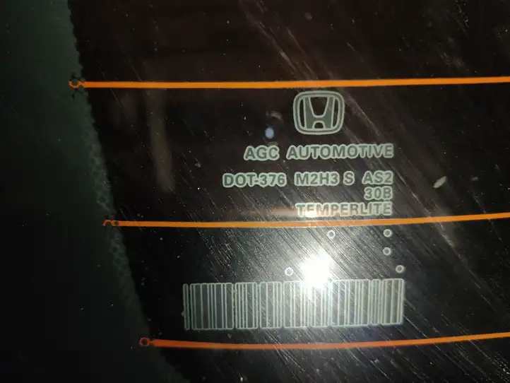 Honda Civic (2006 - 2011) Заднее стекло — фото 2