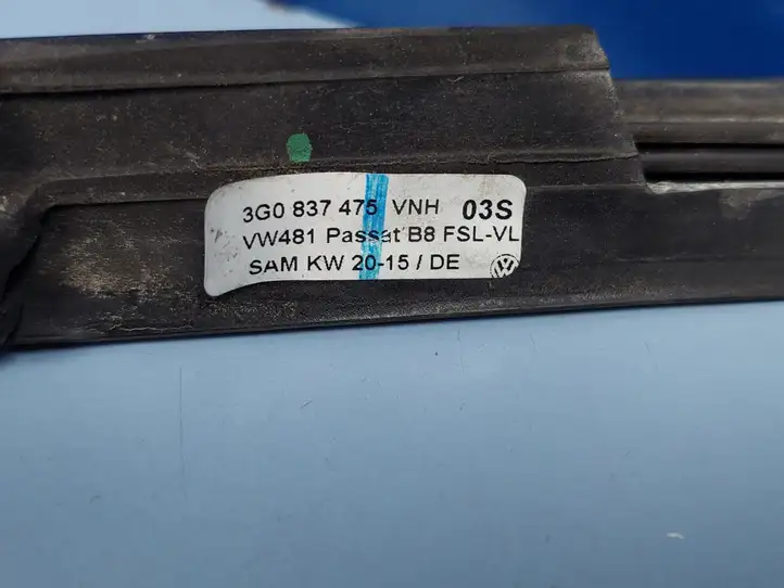 Volkswagen PASSAT B8 (2015 - ) 3G0837475 Накладка стекла передней двери — фото 6