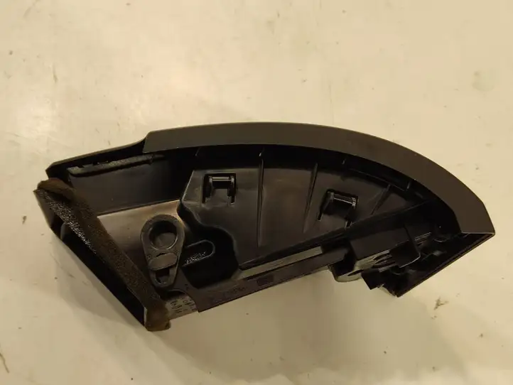 BMW 1 E81 E87 (2004 - 2011) P010117139 Боковой воздушный дефлектор — фото 2