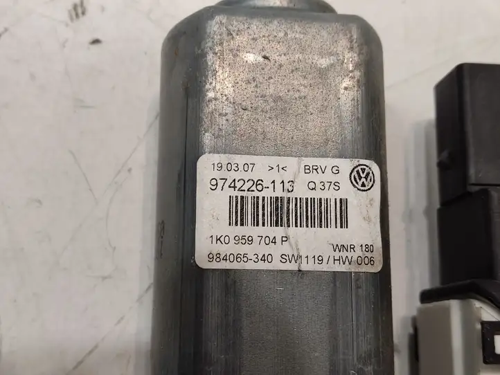 Volkswagen PASSAT B6 (2005 - 2010) 1K0959704P Стеклоподъемник задней двери — фото 2