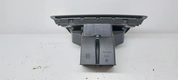 Fiat Croma (2005 - 2011) 1821940033 Центральный воздушный дефлектор — фото 2