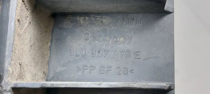 Audi A3/S3 8L (2000 - 2003) 8L0807378 Кронштейн заднего бампера — фото 3