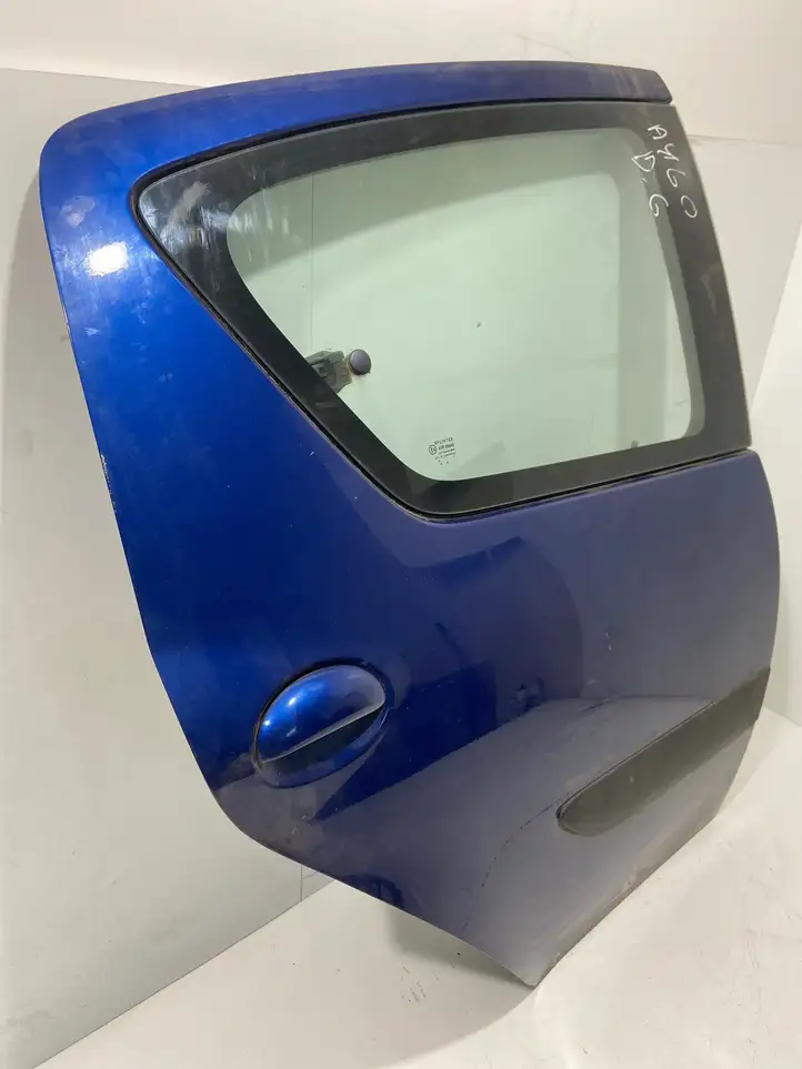 Toyota Aygo AB10 (2005 - 2008) Задняя дверь — фото 2
