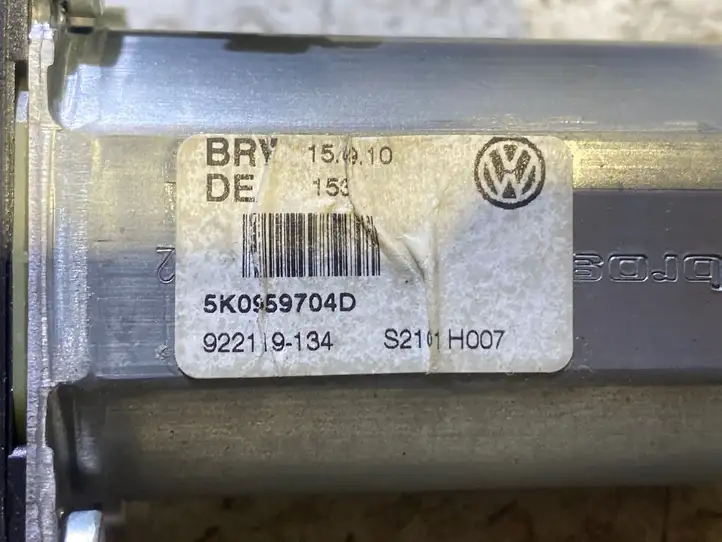 Volkswagen Golf VI (2009 - 2013) 5K0959704D Стеклоподъемник задней двери — фото 2