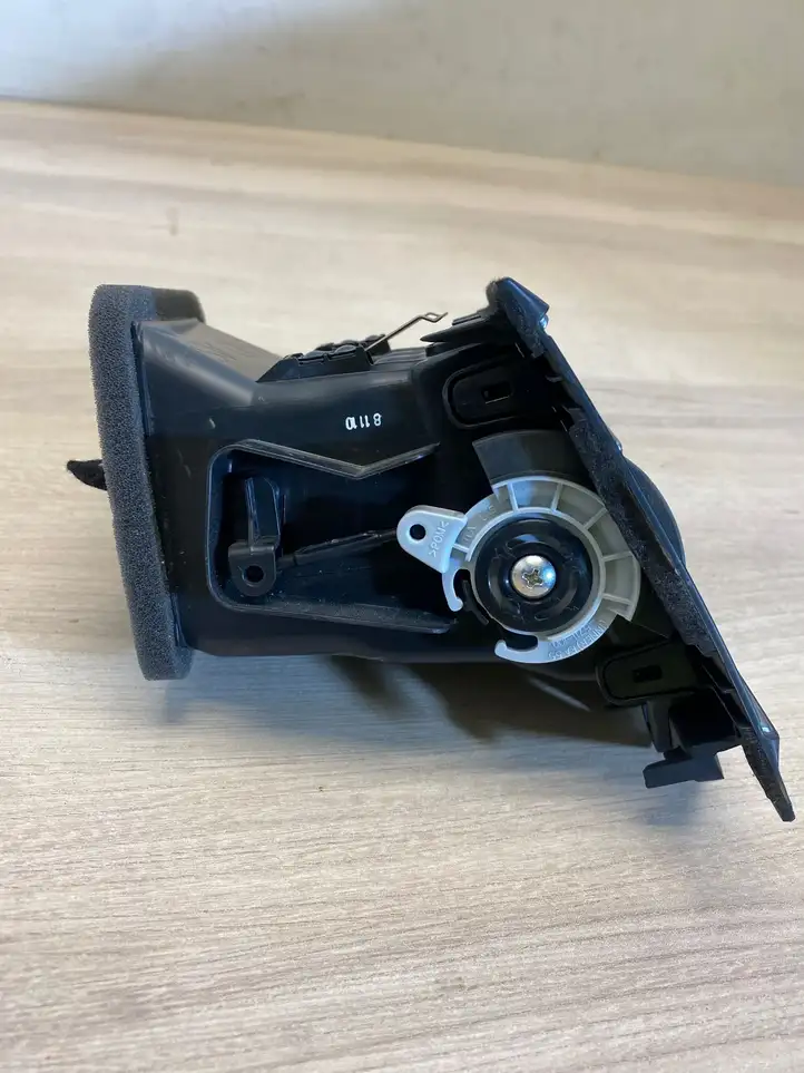 Honda CR-V (2012 - 2016) Nh930l77630 Боковой воздушный дефлектор — фото 6