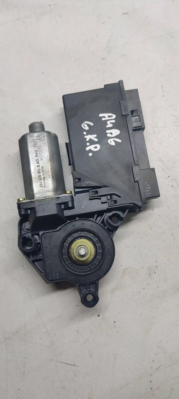 Audi A4 S4 B6 8E 8H (2000 - 2006) 8e0959801A Стеклоподъемник задней двери — фото 2