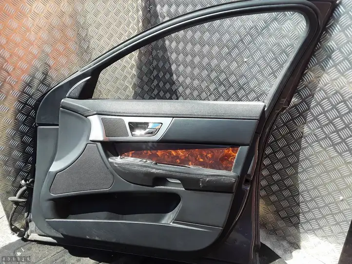 Jaguar XF (2007 - 2015) Дверь — фото 2