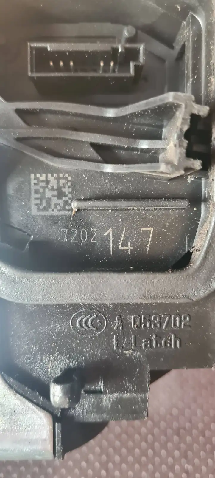 BMW 3 F30 F35 F31 (2012 - 2018) 7202147 Замок задней двери — фото 3