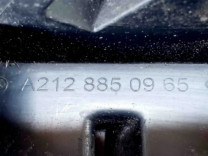 Mercedes-Benz E W212 (2009 - 2016) A2128850965 Кронштейн угловой части бампера — фото 3