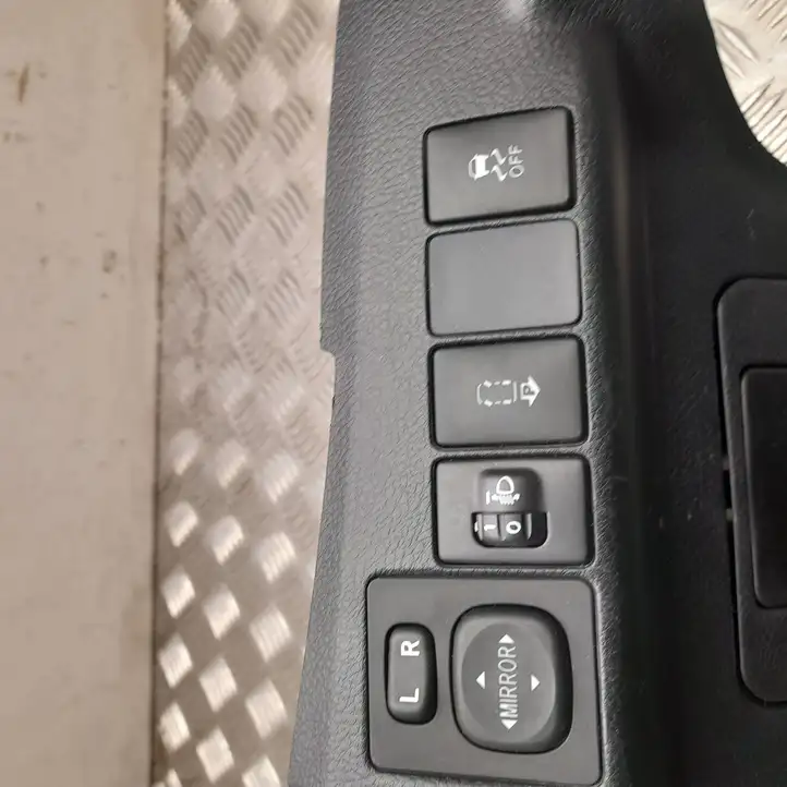 Toyota Auris E180 (2012 - 2018) 5554502070 Отделка блока климат-контроля — фото 4