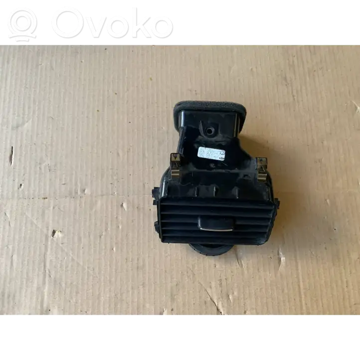 Volkswagen Touareg II (2010 - 2018) 7P1819704A Боковой воздушный дефлектор — фото 2