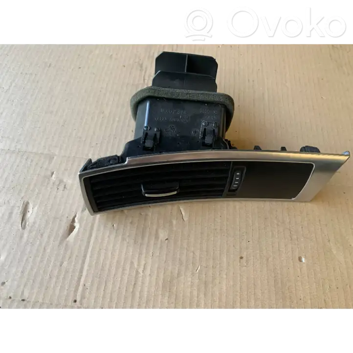 Audi A6 S6 C6 4F (2008 - 2011) 4F1820901D Боковой воздушный дефлектор — фото 1