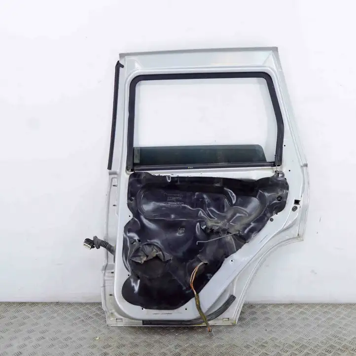 Jeep Grand Cherokee (WK) (2004 - 2010) 55394384AC Задняя дверь — фото 4