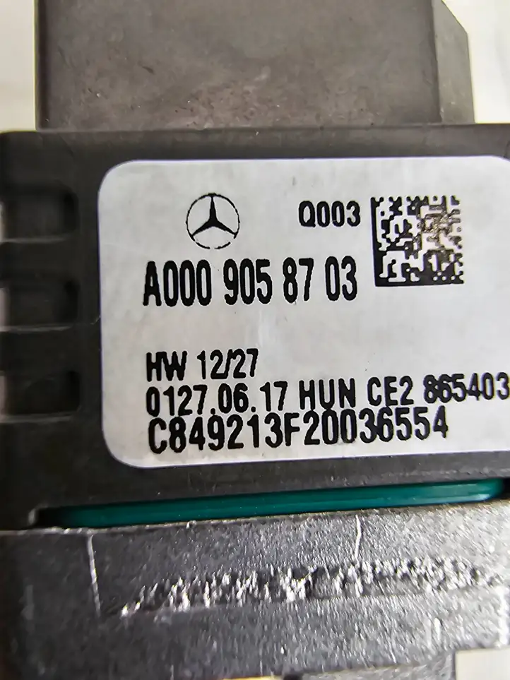 Mercedes-Benz GLE W166/C292 (2015 - 2019) A0009058703 Видеокамера заднего вида — фото 3