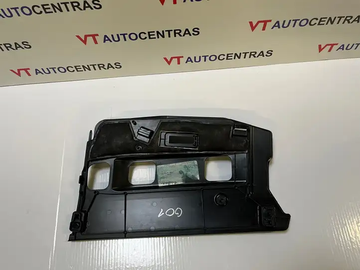 BMW X3 G01 (2018 - 2024) 6839434 Нижняя отделка панели приборов — фото 1
