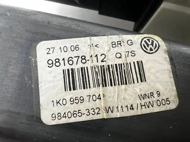 Volkswagen PASSAT B6 (2005 - 2010) 1K0959704 Стеклоподъемник задней двери — фото 3