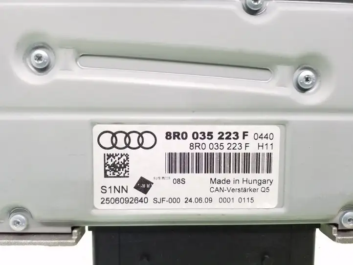 Audi Q5 SQ5 (2008 - 2012) 8R0035223F Усилитель звука — фото 4