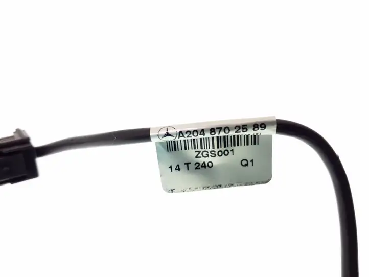 Mercedes-Benz E W212 (2009 - 2016) A2048702589 Усилитель антенны — фото 3