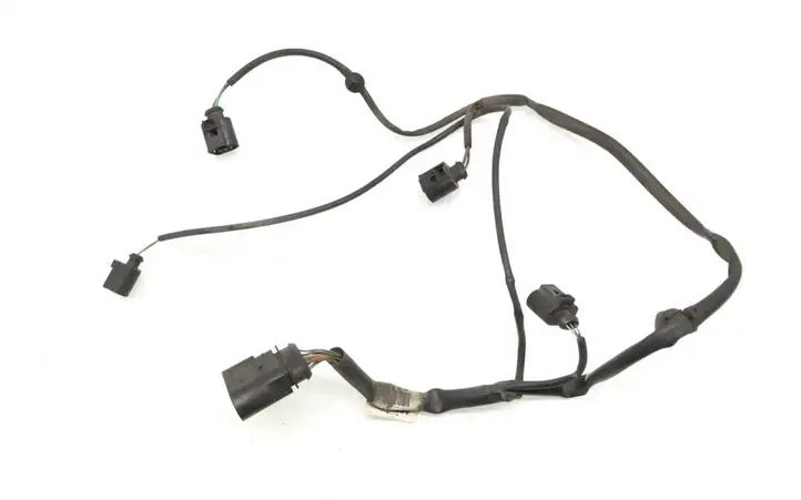 Audi A3/S3 8P (2008 - 2013) 4F0971073 Прочая электропроводка — фото 3