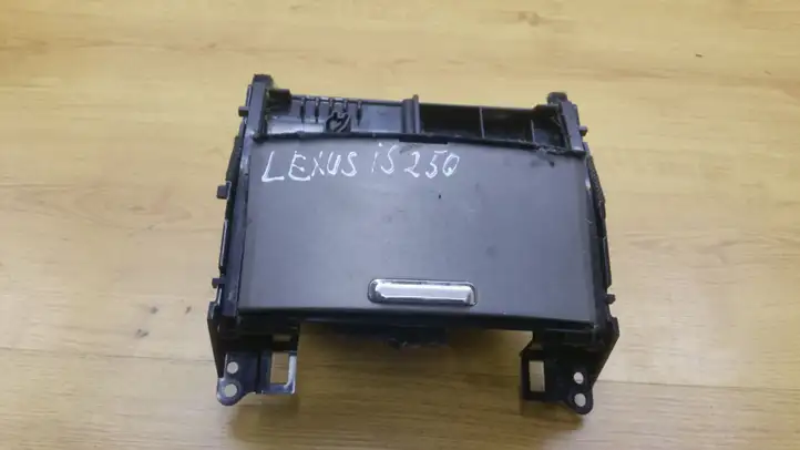 Lexus IS 220D-250-350 (2005 - 2010) 1A4210320 Передняя пепельница — фото 1