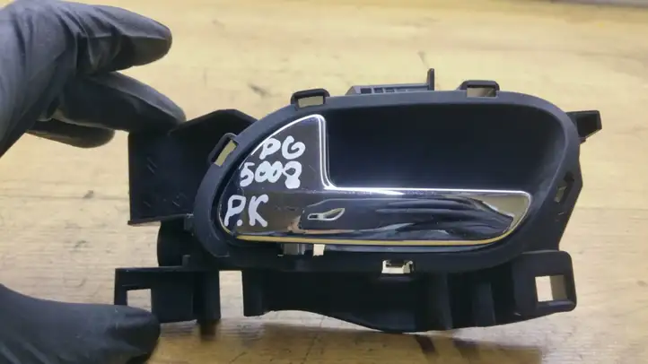 Peugeot 5008 (2009 - 2013) 9683446877 Внутренняя ручка двери — фото 3