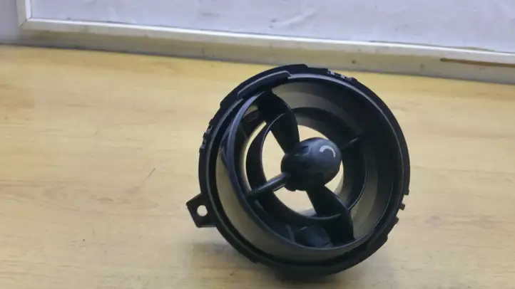Mini One Cooper Coupe R56 (2004 - 2014) S0481138 Боковой воздушный дефлектор — фото 1