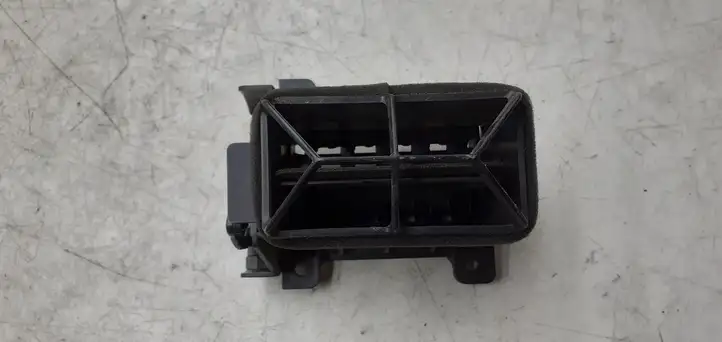Nissan X-Trail T30 (2001 - 2007) 687618H300 Боковой воздушный дефлектор — фото 3