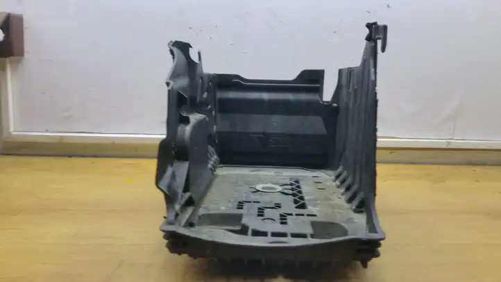 Volvo S60 (2010 - 2013) 31294786 Площадка аккумулятора — фото 1