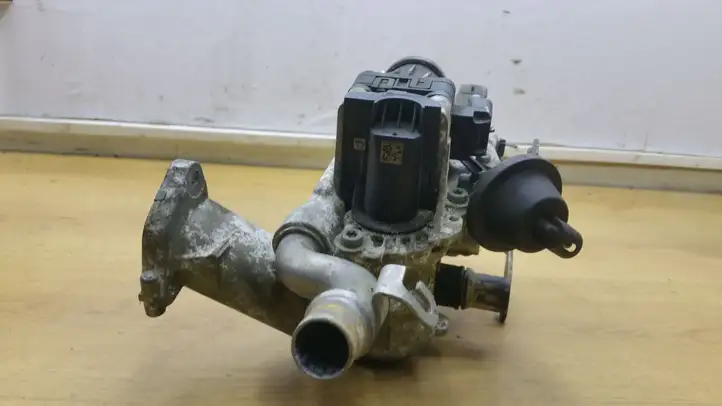 Ford Fiesta (2013 - 2017) 9671187780 Охладитель клапана EGR — фото 1