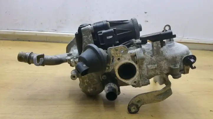 Ford Fiesta (2013 - 2017) 9671187780 Охладитель клапана EGR — фото 3