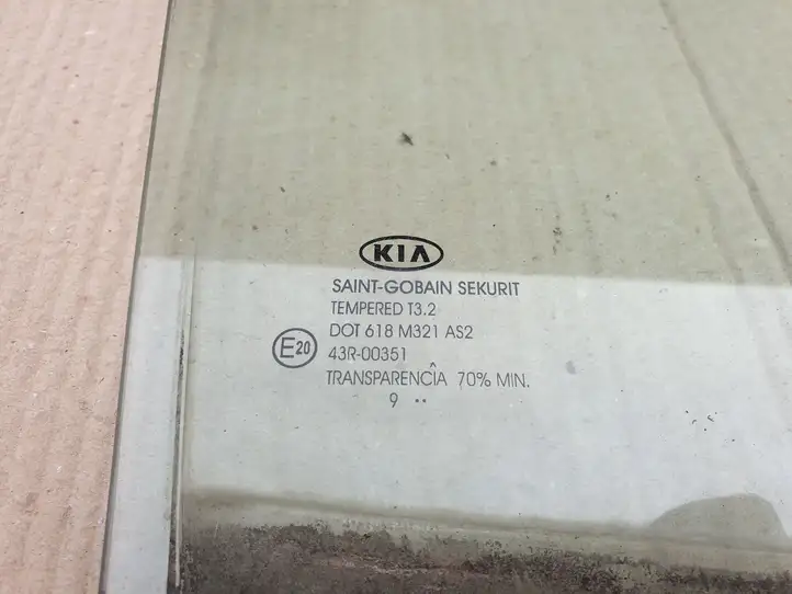 Kia Ceed (2010 - 2012) Стекло задней двери — фото 2