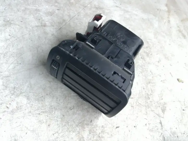 Opel Meriva B (2010 - 2014) 3B0819704D Боковой воздушный дефлектор — фото 1