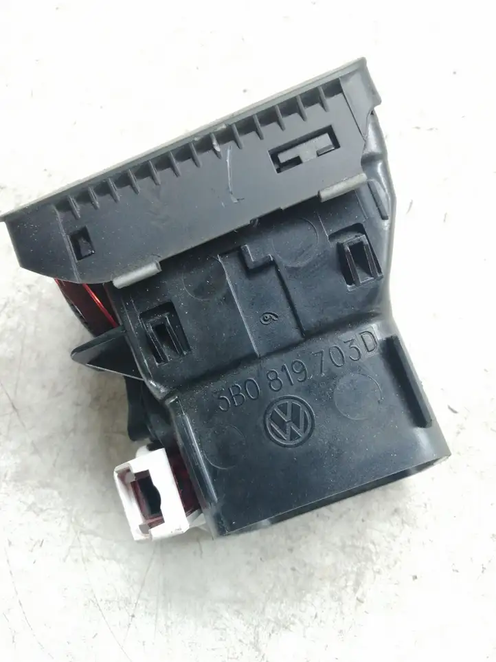 Opel Meriva B (2010 - 2014) 3B0819704D Боковой воздушный дефлектор — фото 2