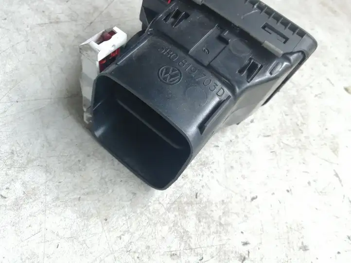 Opel Meriva B (2010 - 2014) 3B0819704D Боковой воздушный дефлектор — фото 3