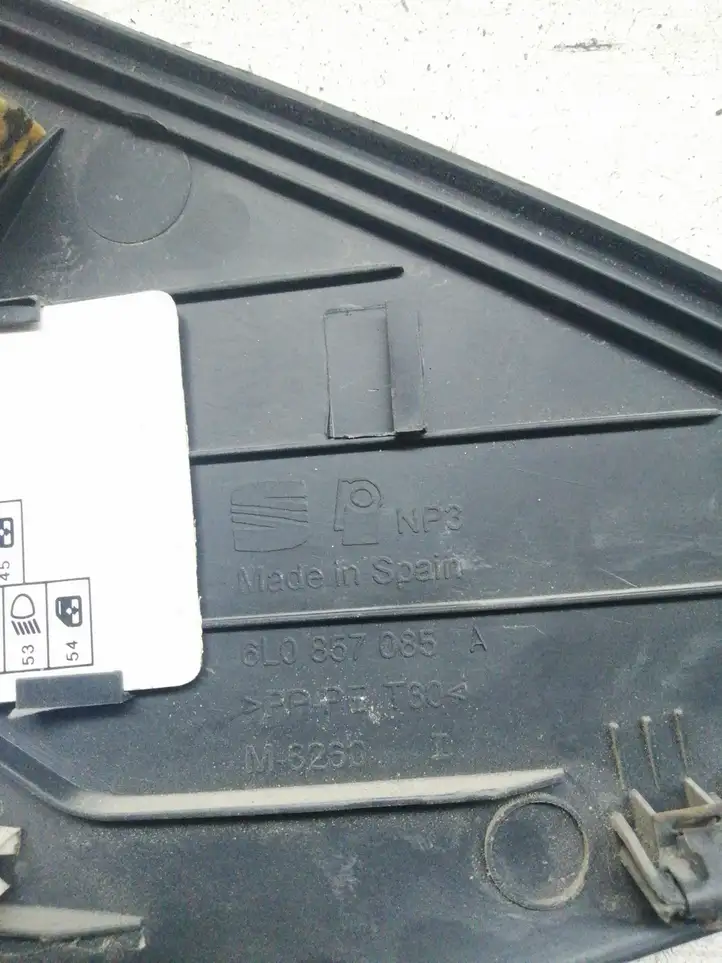 Seat Ibiza III (6L) (2002 - 2008) 6L0857085A Боковая отделка панели приборов — фото 3