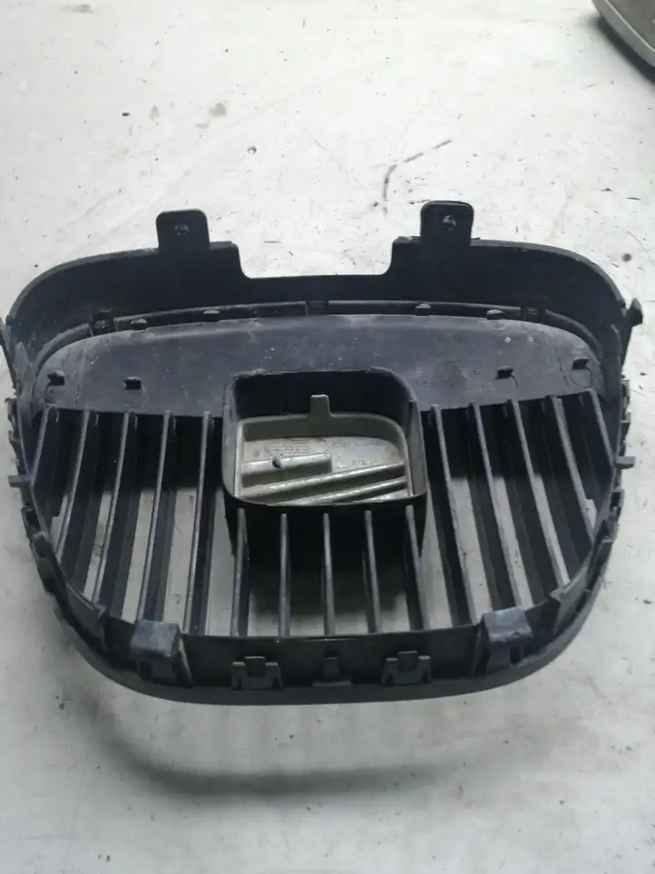 Seat Ibiza III (6L) (2002 - 2008) 6L0853654 Другая часть кузова — фото 2