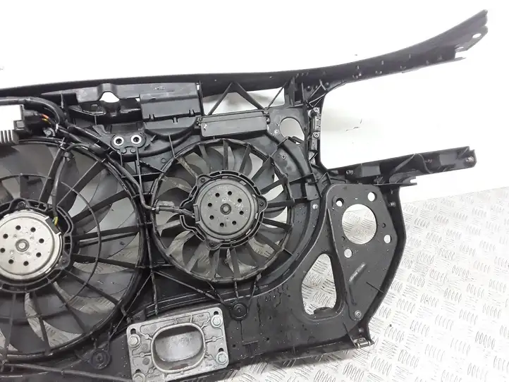 Audi A4 S4 B6 8E 8H (2000 - 2006) 8E0805594B Панель радиаторов двигателя — фото 3