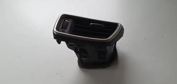 Nissan X-Trail T32 (2014 - 2021) Боковой воздушный дефлектор — фото 1