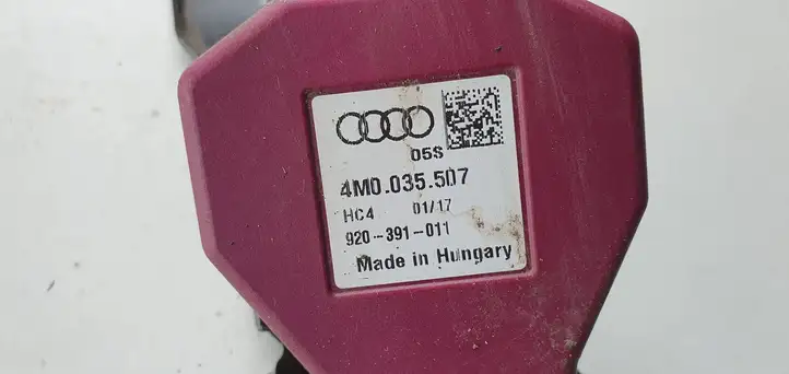 Audi Q5 SQ5 (2017 - ) Радиоантенна — фото 6