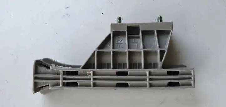 Kia Stonic (2017 - ) Направляющая стекла передней двери — фото 4