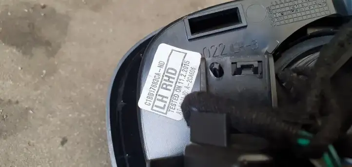 Ford Fiesta (2013 - 2017) Элементы бокового зеркала — фото 4