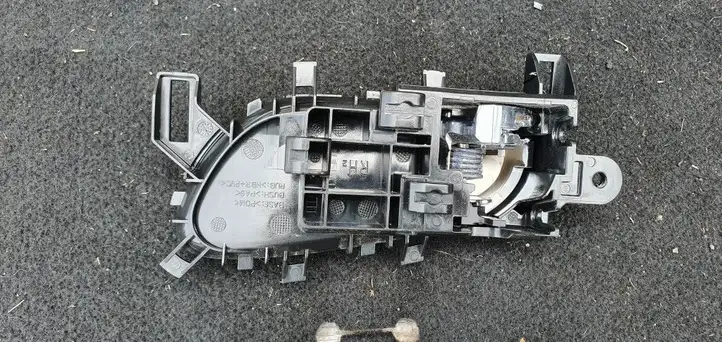 Nissan X-Trail T32 (2014 - 2021) Внутренняя ручка двери — фото 2