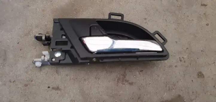 Honda CR-V (2009 - 2012) Внутренняя ручка двери — фото 1