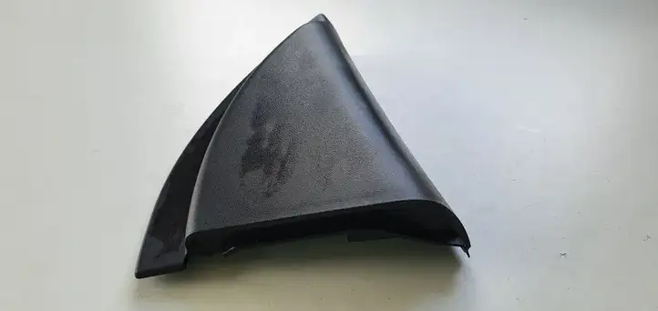 Honda Civic IX (2011 - 2017) Накладка стекла задней двери — фото 2
