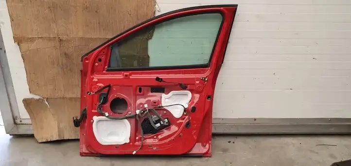 Renault Megane III (2009 - 2016) Дверь — фото 2