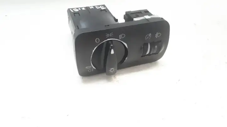 Seat Ibiza II (6k) (1999 - 2002) 6K1941531AL Включатель фонарей — фото 1