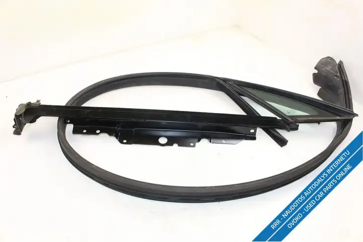 Mercedes-Benz E C207 W207 (2009 - 2017) A2076710120 Заднее боковое стекло — фото 7
